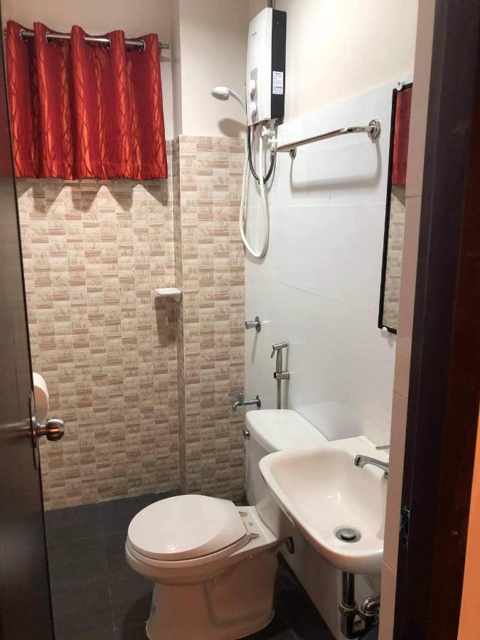 Reddoorz At Sta Cruz Naga City エクステリア 写真